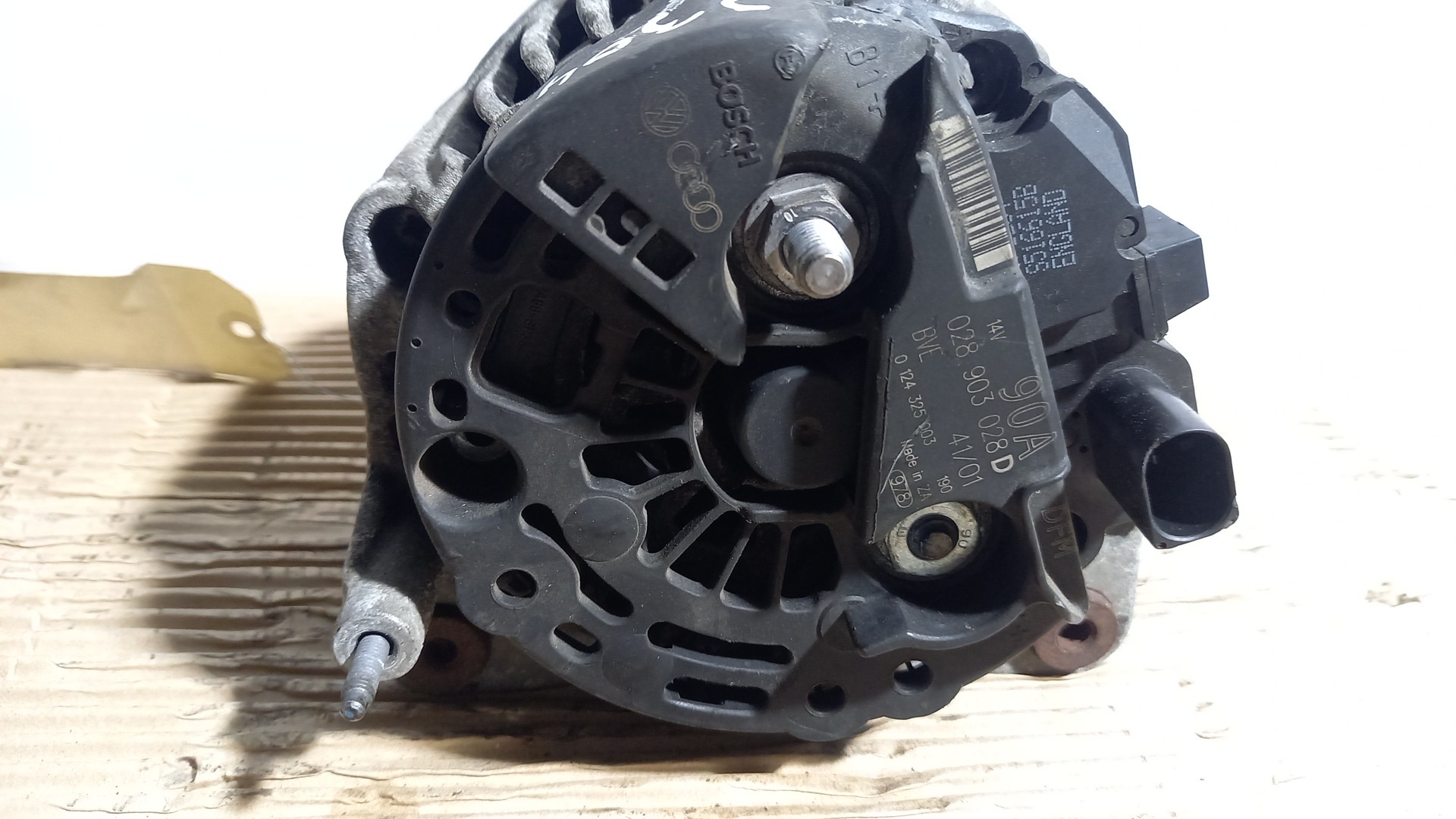 Alternador VOLKSWAGEN GOLF IV Variant (1J5) | 99 - 06 Imagem-2