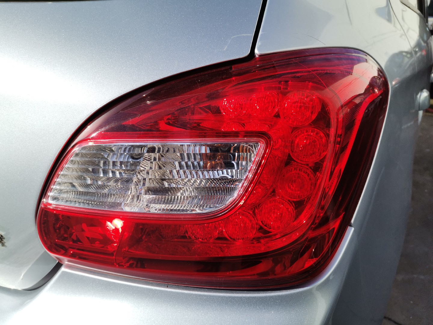 Farolim Traseiro Direito MITSUBISHI SPACE STAR Hatchback (A0_A) | 12 - 
