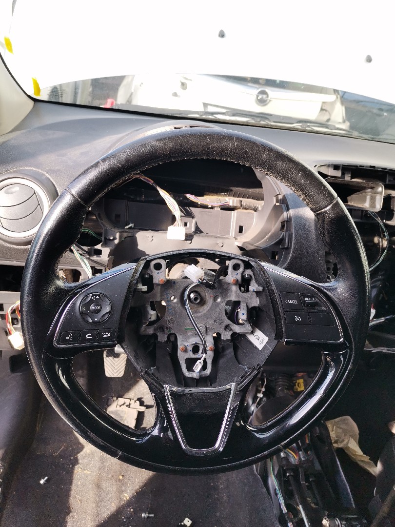 Volante MITSUBISHI SPACE STAR Hatchback (A0_A) | 12 -  Imagem-1