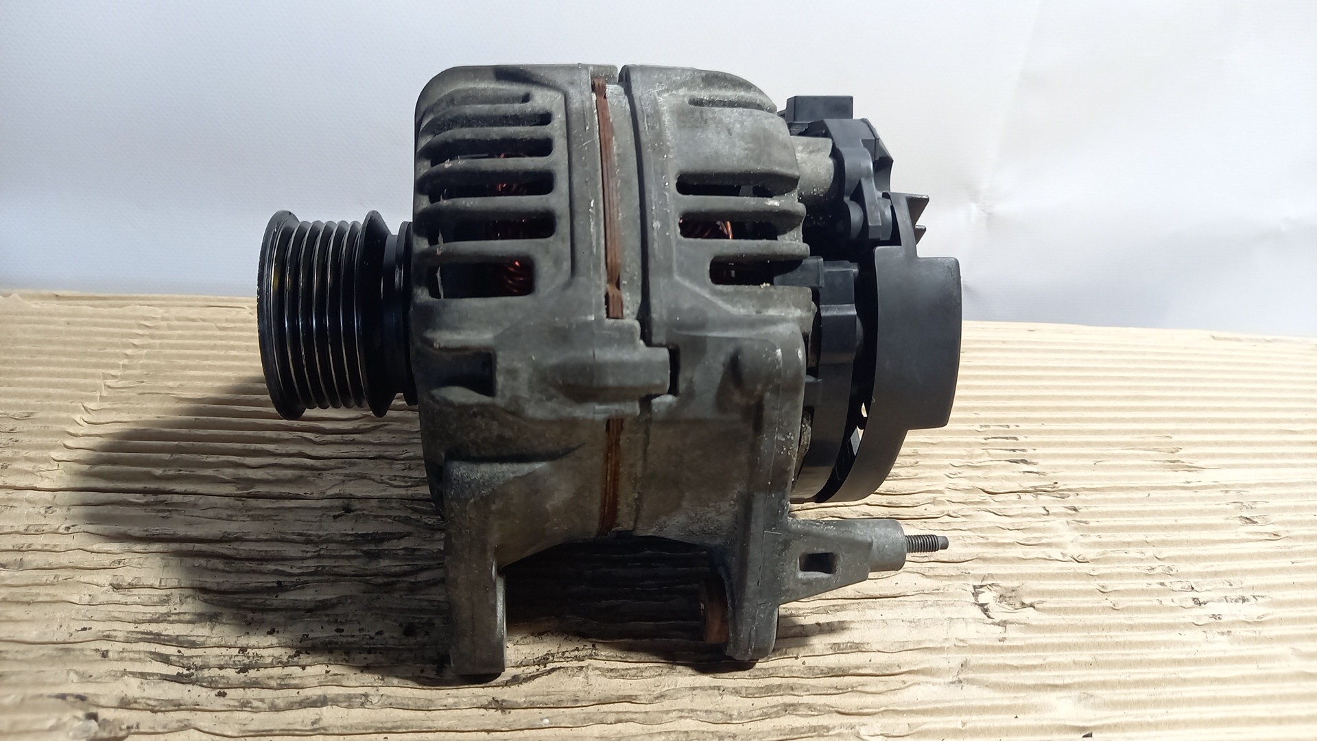 Alternador VOLKSWAGEN GOLF IV (1J1) | 97 - 07
