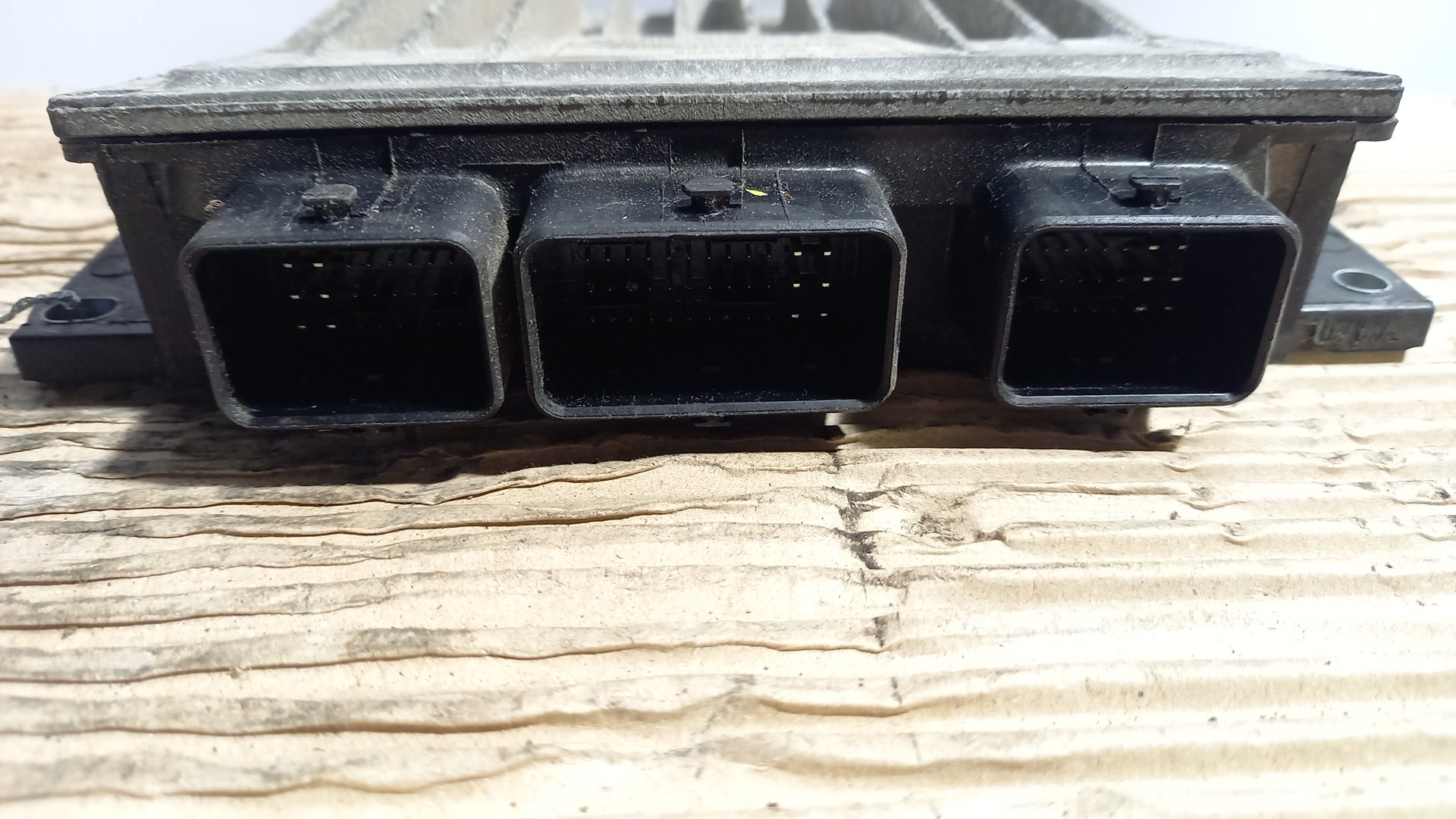 Engine Module RENAULT CLIO III (BR0/1, CR0/1) | 05 -  Imagem-1