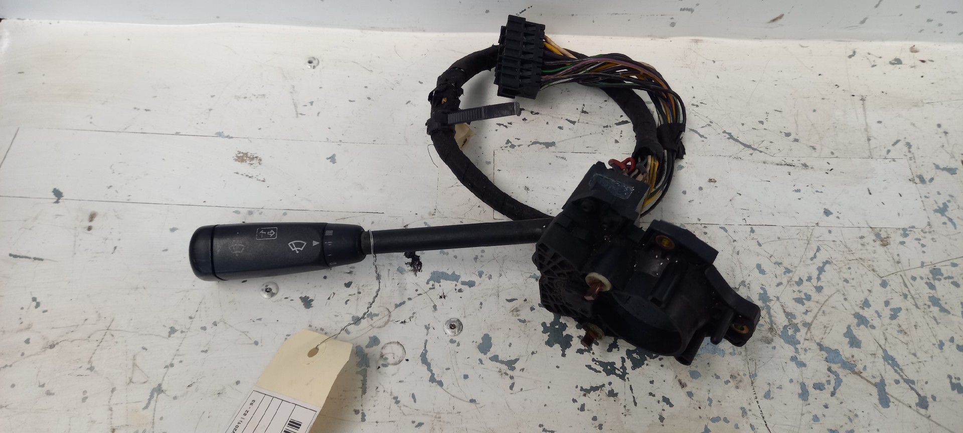 Manete / Manípulo Limpa-vidros MERCEDES-BENZ 190 (W201) | 82 - 93