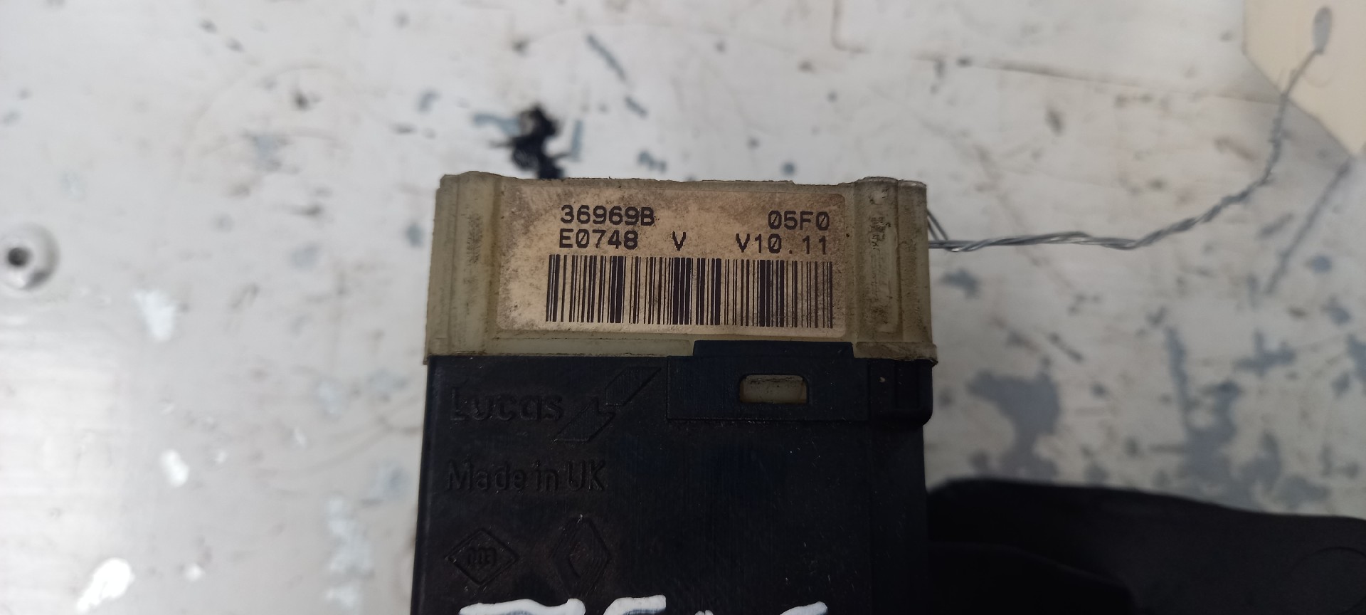 Manete / Manípulo Limpa-vidros RENAULT MASTER II Caixa (FD) | 98 -  Imagem-1