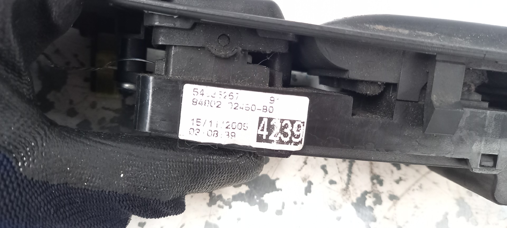 Botão / Interruptor Vidro Frente Esquerdo TOYOTA COROLLA três volumes (_E12_) | 00 - 08 Imagem-2