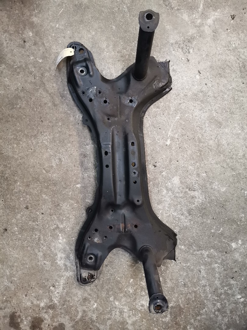 Charriot Frente TOYOTA YARIS (_P1_) | 99 - 05