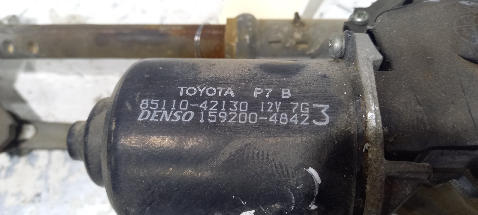 Motor Limpa-Vidros Frente TOYOTA RAV 4 II (_A2_) | 00 - 05 Imagem-2