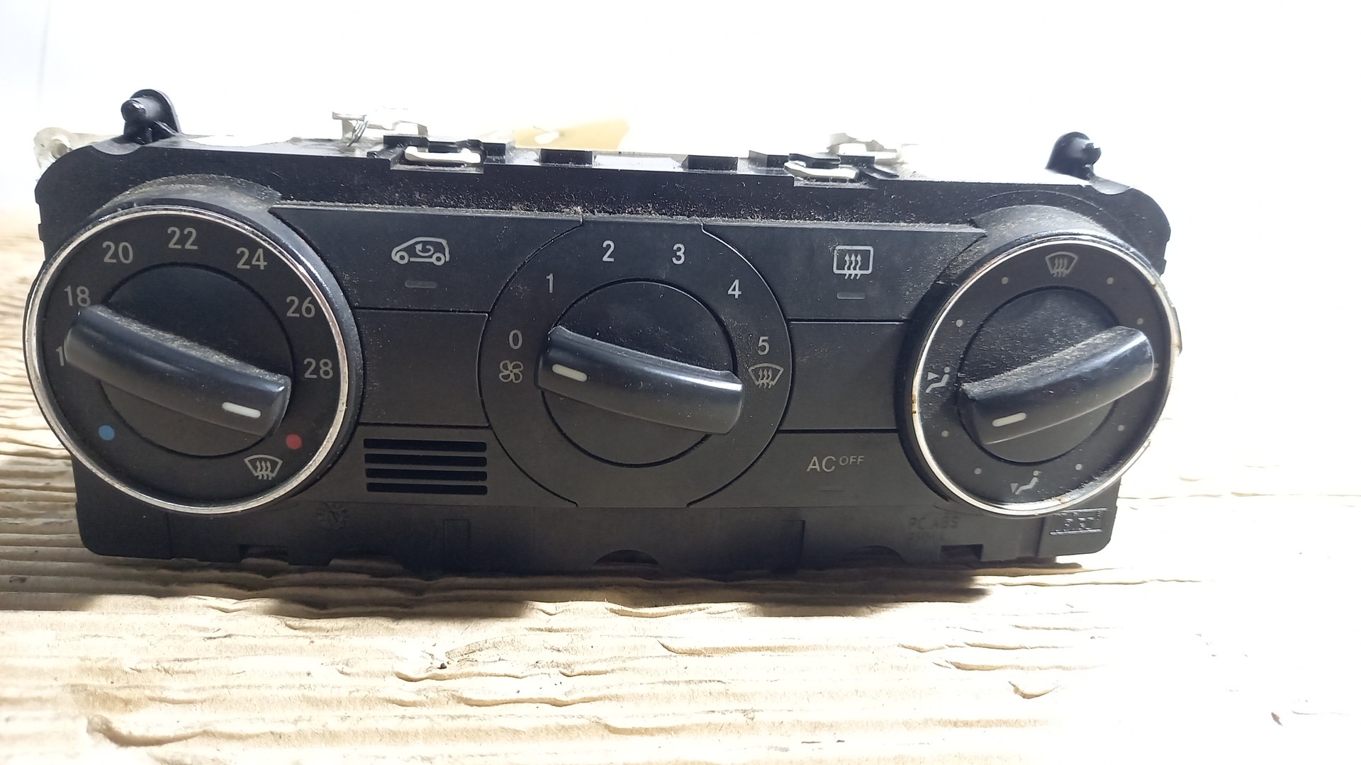 Comando Sofagem MERCEDES-BENZ A-CLASS (W169) | 04 - 12