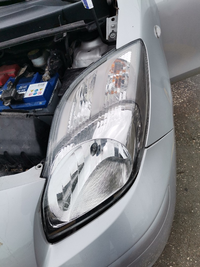 Left Headlight TOYOTA YARIS (_P9_) | 05 - 14