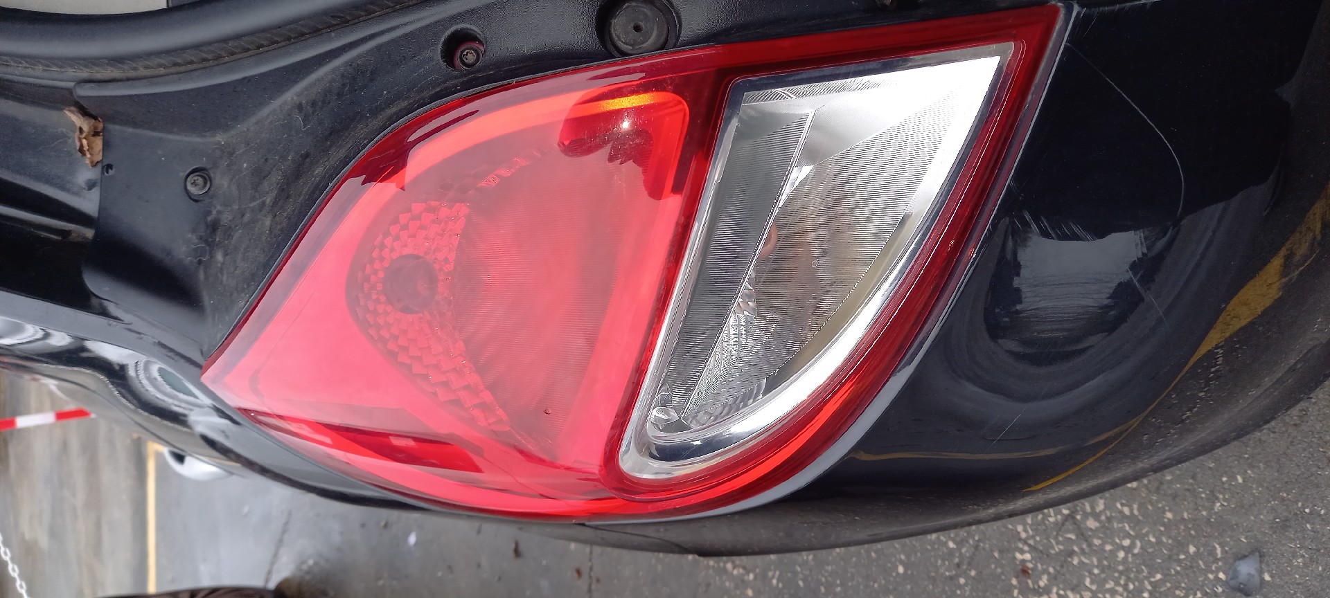 Left Tail Light  RENAULT CLIO III (BR0/1, CR0/1) | 05 - 