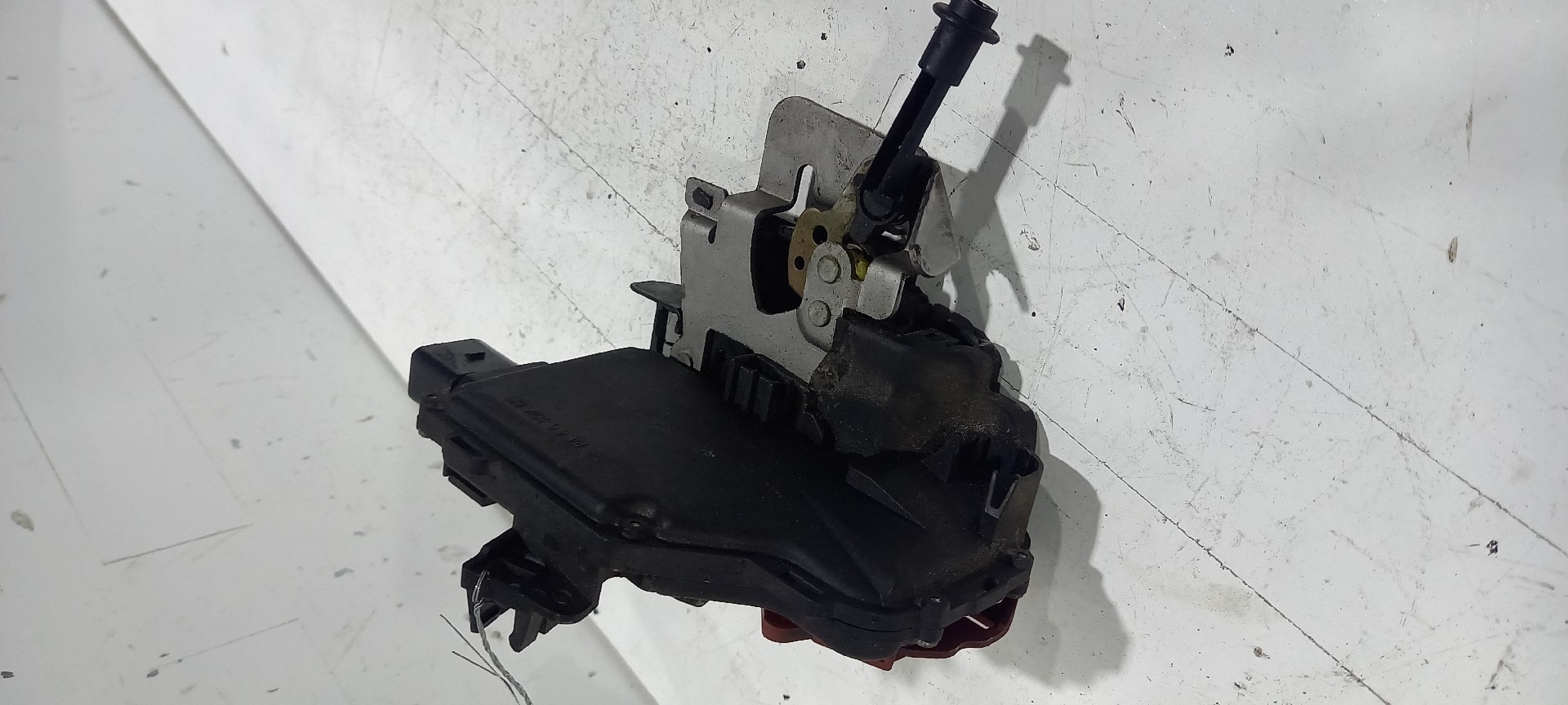 Fechadura Frente Lado Direito AUDI A4 (8E2, B6) | 00 - 05