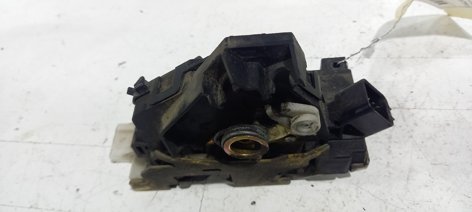 Fechadura Frente Lado Esquerdo FORD FOCUS Caixa/Combi (DNW) | 98 - 05