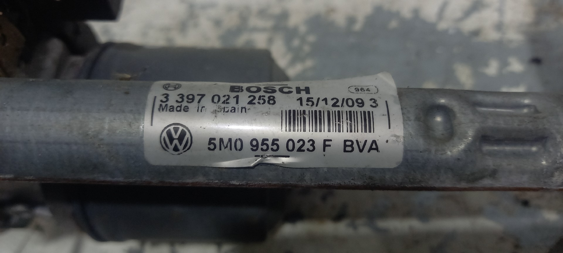 Motor Limpa-Vidros Frente VOLKSWAGEN GOLF PLUS (5M1, 521) | 04 - 13 Imagem-2