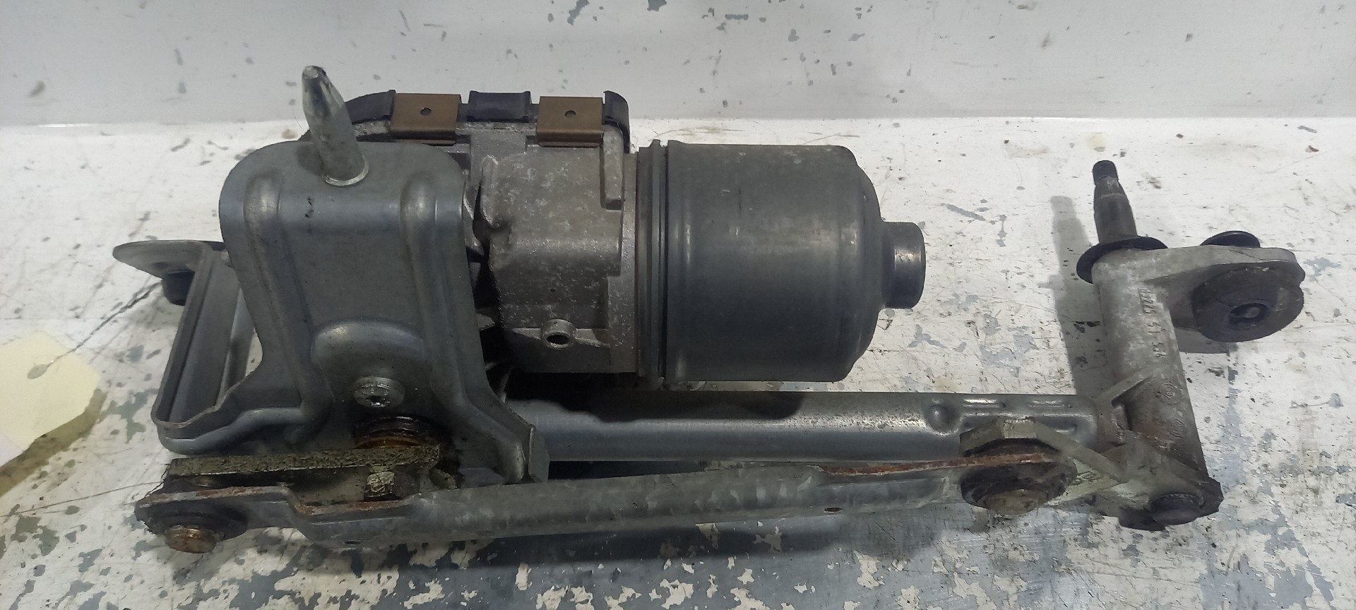 Motor Limpa-Vidros Frente VOLKSWAGEN GOLF PLUS (5M1, 521) | 04 - 13