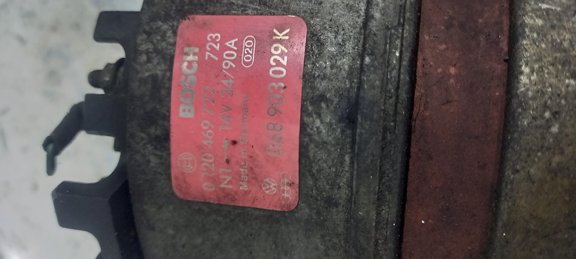 Alternador VOLKSWAGEN PASSAT (3A2, 35I) | 88 - 97 Imagem-2