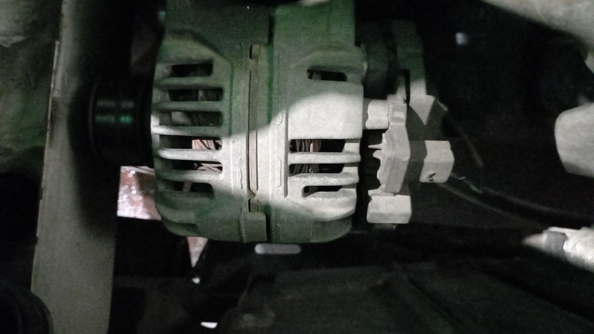 Alternador VOLKSWAGEN POLO (6N1) | 94 - 99