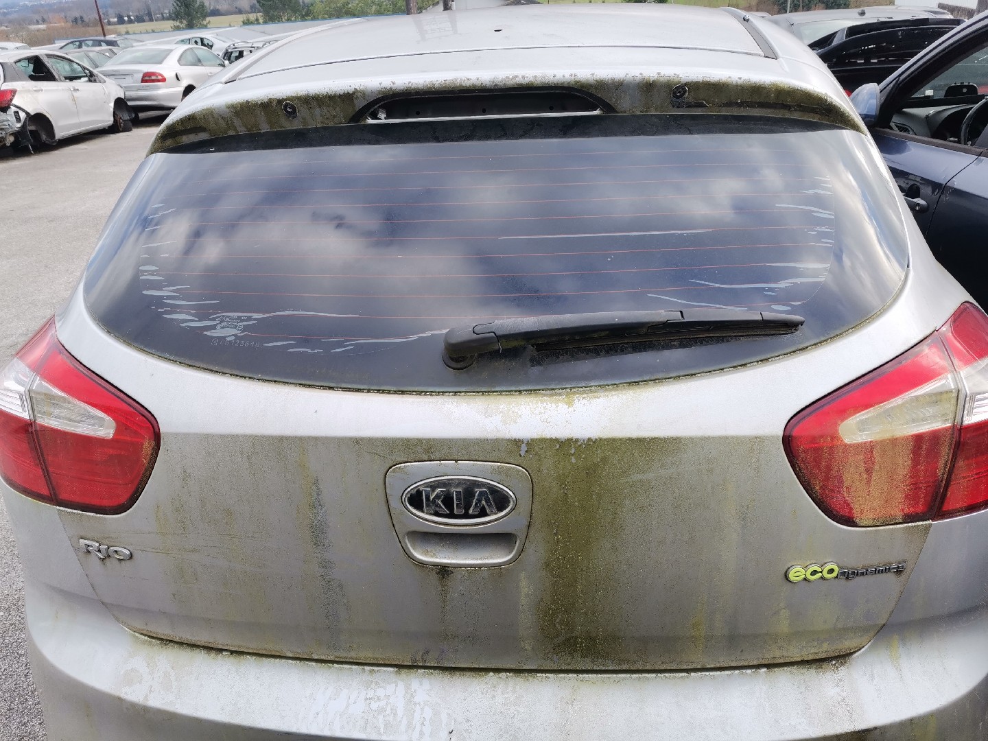 Tampa da Mala KIA RIO III (UB) | 11 - 