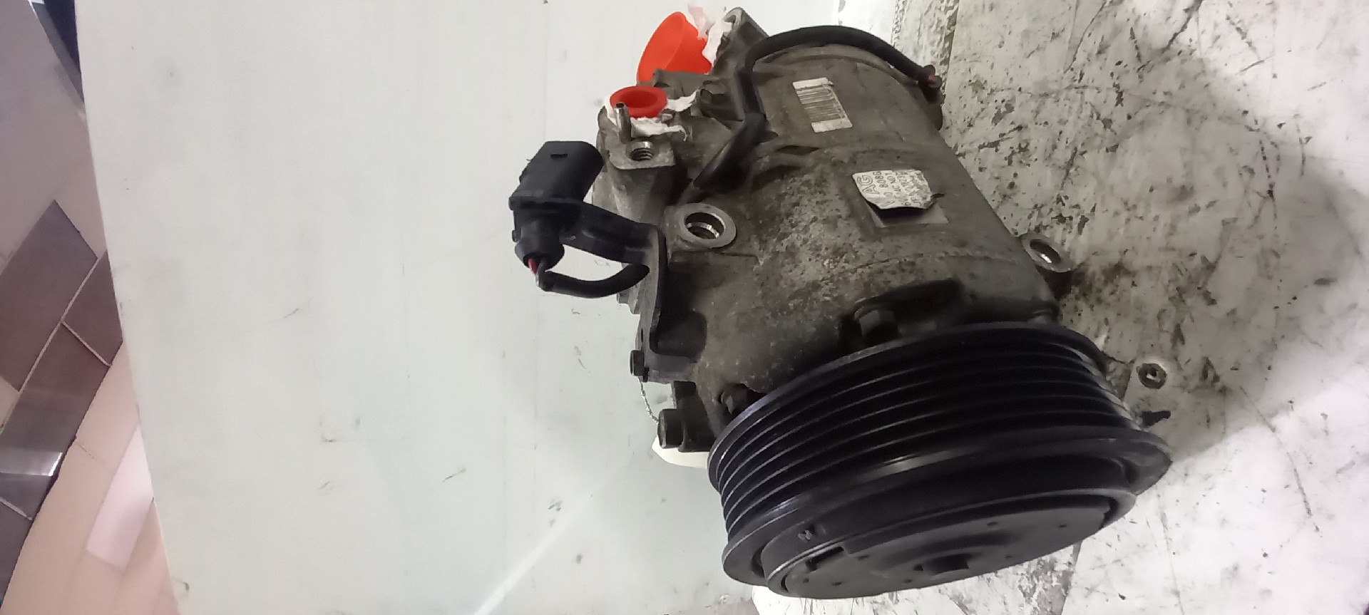 Compressor AC VOLKSWAGEN POLO (9N_) | 01 - 14 Imagem-1