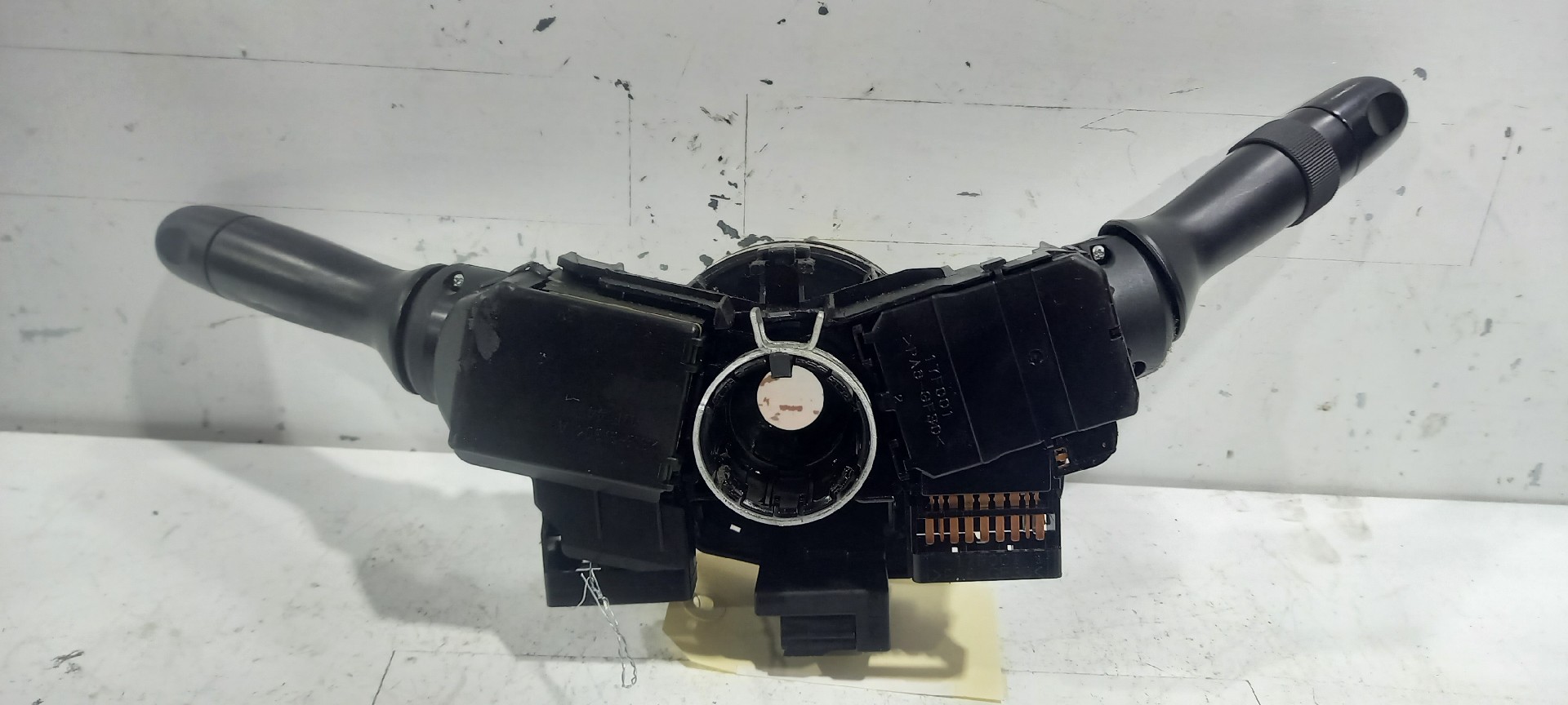 Manetes Luzes/Piscas e Limpa-vidros TOYOTA YARIS (_P9_) | 05 - 14 Imagem-1