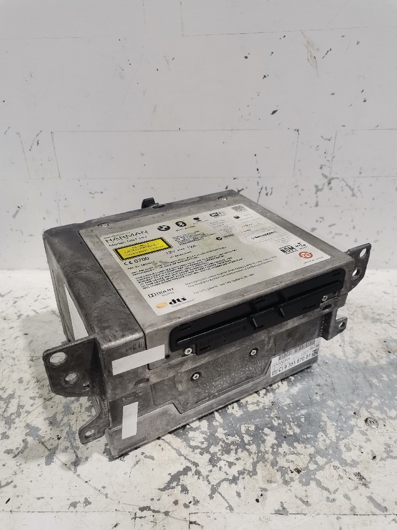 Rádio BMW 1 (F20) | 11 - 19
