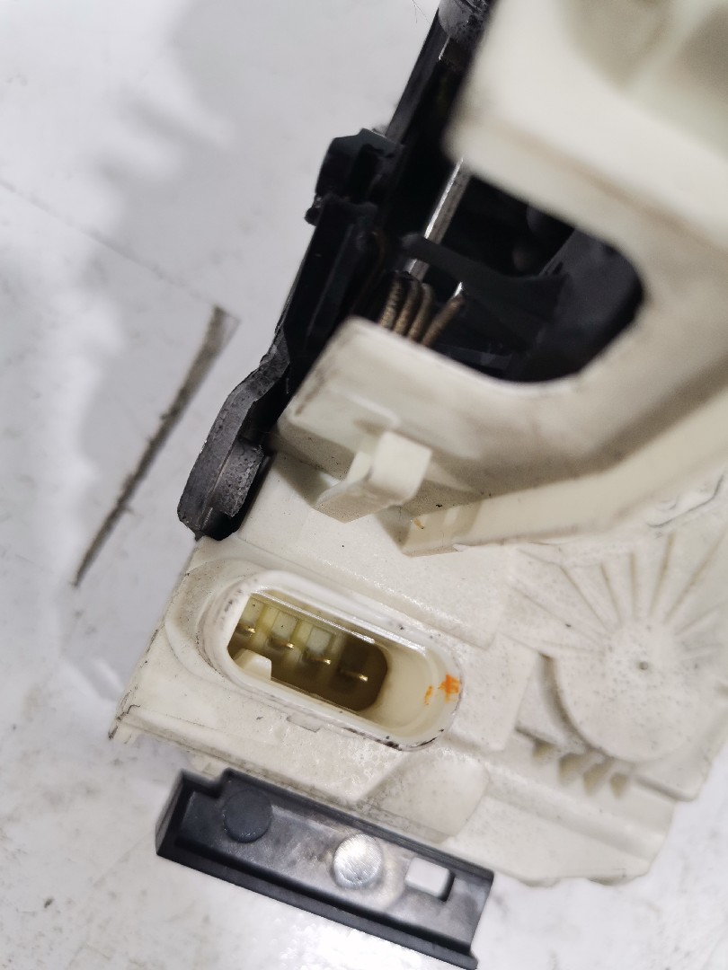 Fechadura Tras Lado Direito MERCEDES-BENZ C-CLASS (W204) | 07 - 15 Imagem-3