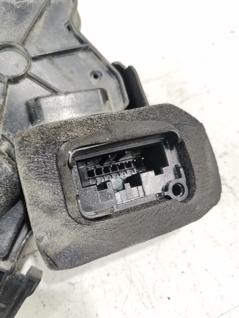 Fechadura Frente Lado Esquerdo VOLKSWAGEN POLO (6R1, 6C1) | 09 -  Imagem-3