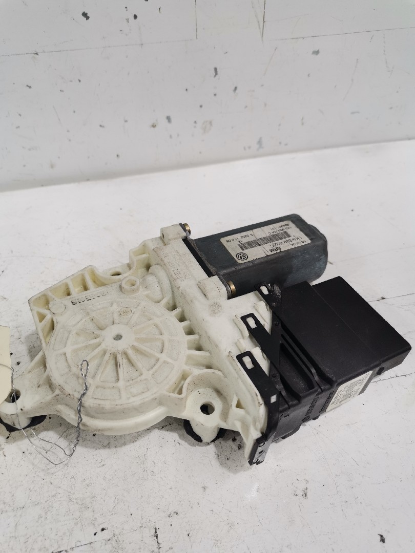 Motor Elevador Vidro Tras Direito VOLKSWAGEN GOLF V (1K1) | 03 - 09