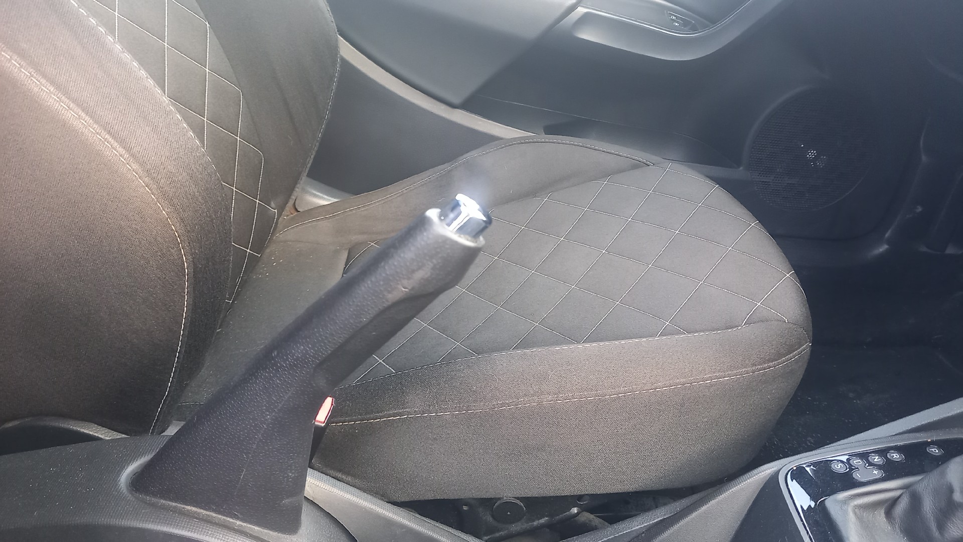 Travão Mão SEAT IBIZA IV SPORTCOUPE (6J1, 6P5) | 08 - 18