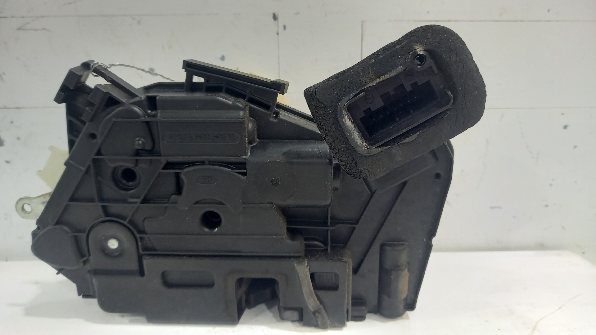 Fechadura Frente Lado Direito VOLKSWAGEN GOLF VI (5K1) | 08 - 14