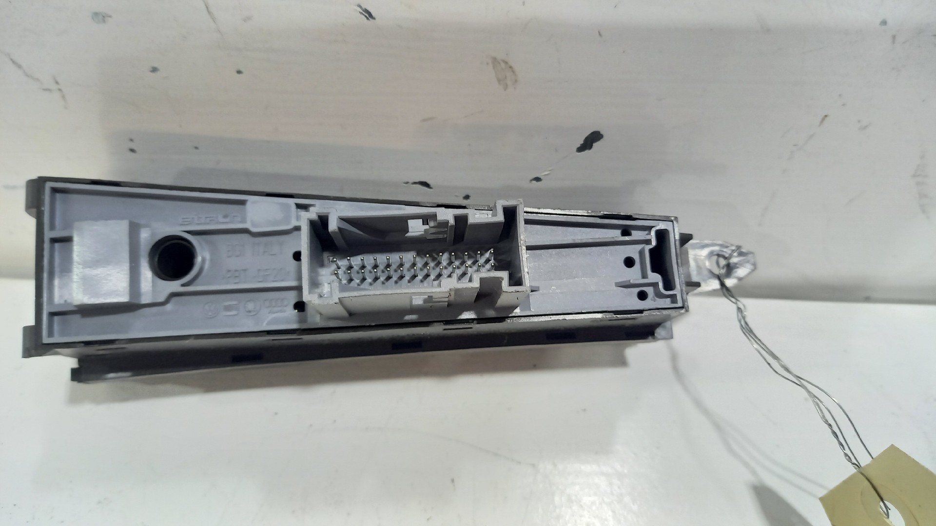 Botão / Interruptor Travão Parque VOLKSWAGEN PASSAT Variant (365) | 10 - 15