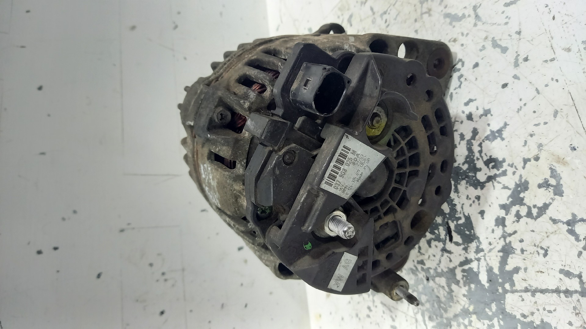 Alternador VOLKSWAGEN POLO (6N2) | 99 - 01 Imagem-1