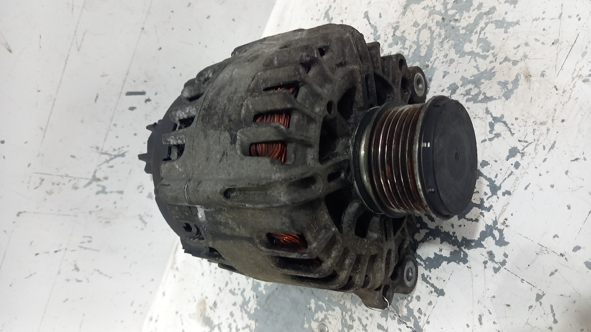 Alternador VOLKSWAGEN GOLF SPORTSVAN (AM1, AN1) | 14 - 