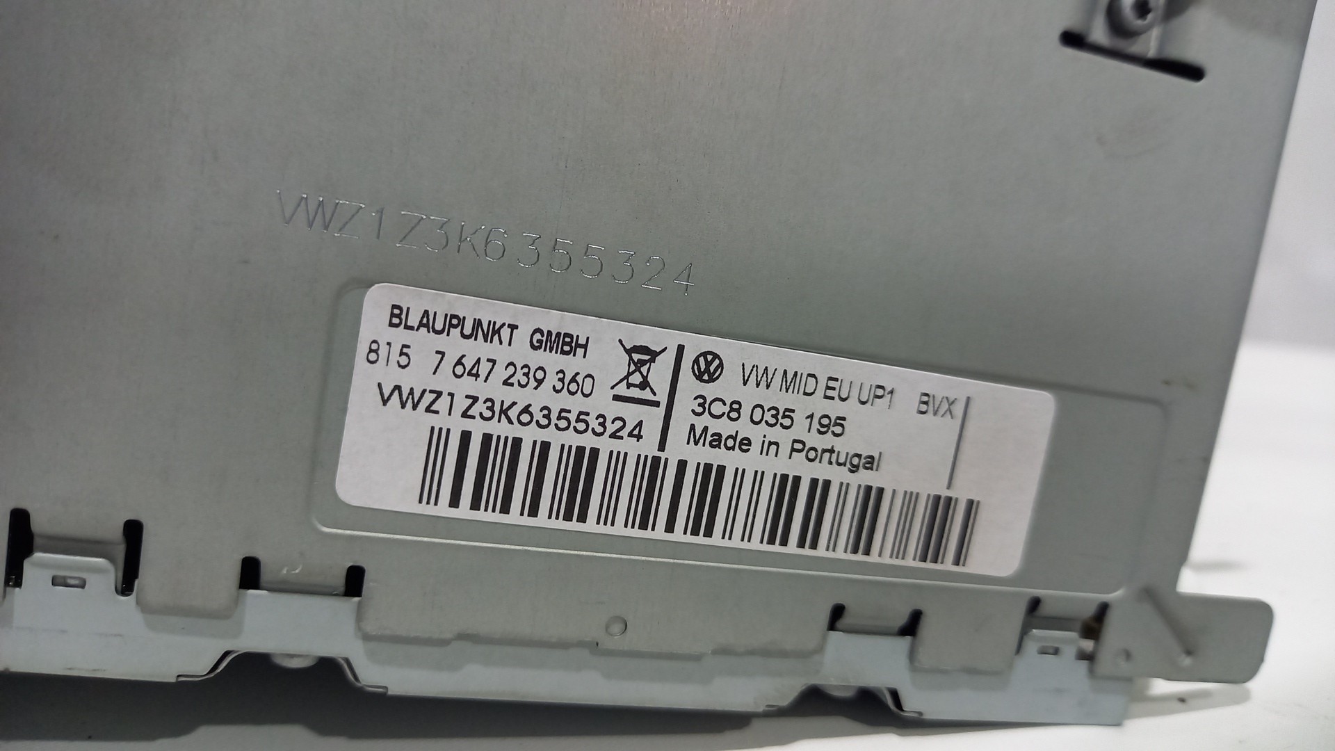 Rádio VOLKSWAGEN GOLF VI (5K1) | 08 - 14 Imagem-3