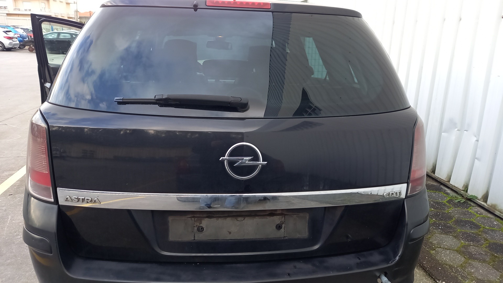 Tampa da Mala OPEL ASTRA H Combi (A04) | 04 - 14