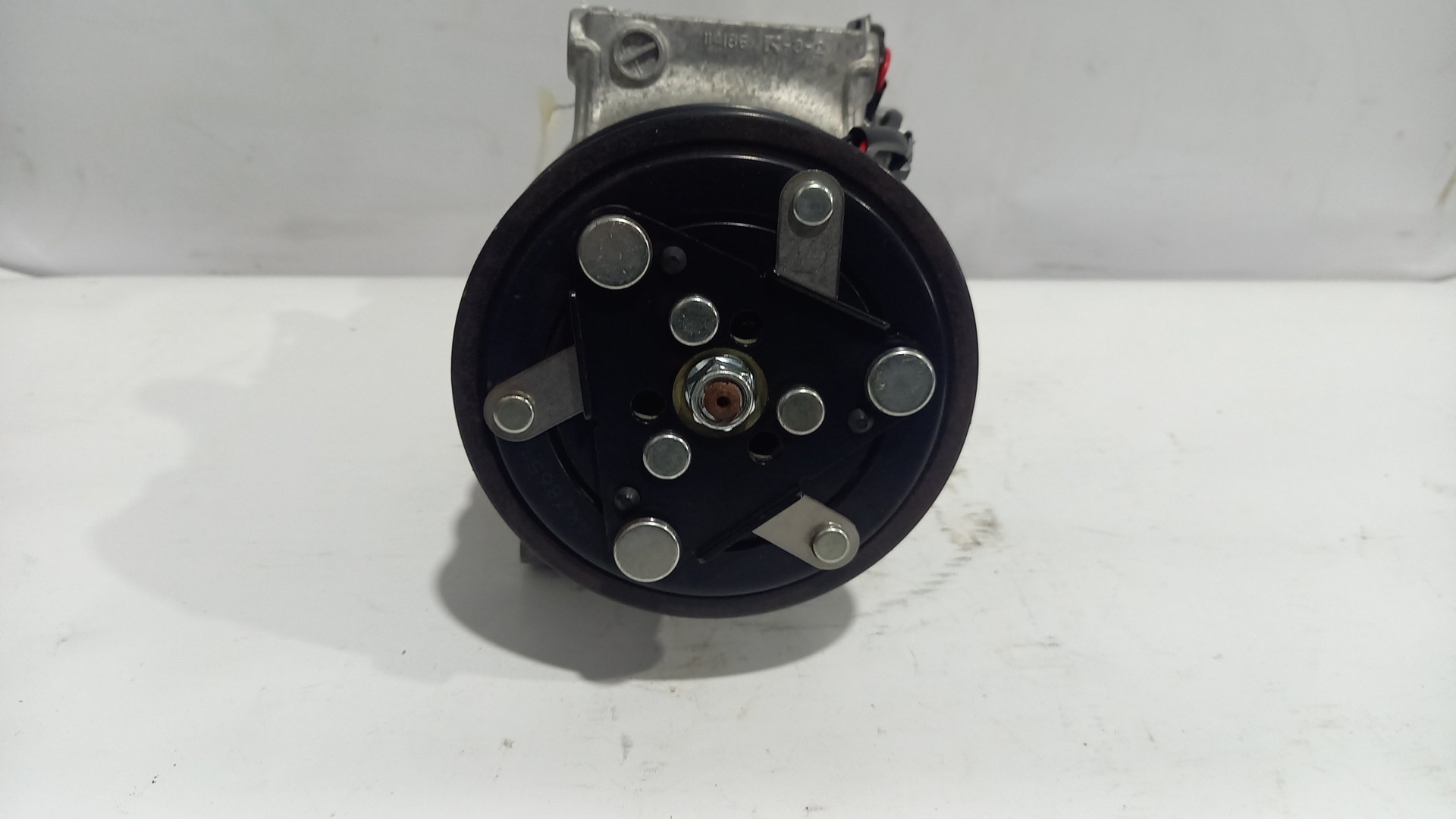 Compressor AC RENAULT MEGANE IV Hatchback (B9A/M/N_) | 15 - 