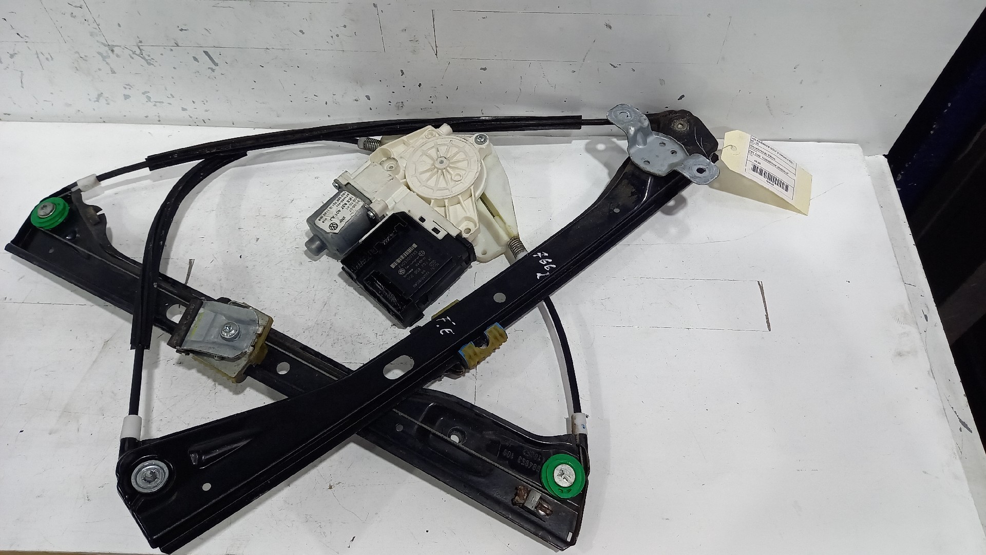 Elevador de Vidro Frente Esquerdo VOLKSWAGEN GOLF V Variant (1K5) | 07 - 09