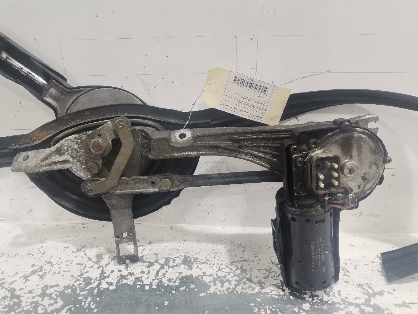 Motor Limpa-Vidros Frente MERCEDES-BENZ E-CLASS (W124) | 93 - 96 Imagem-1