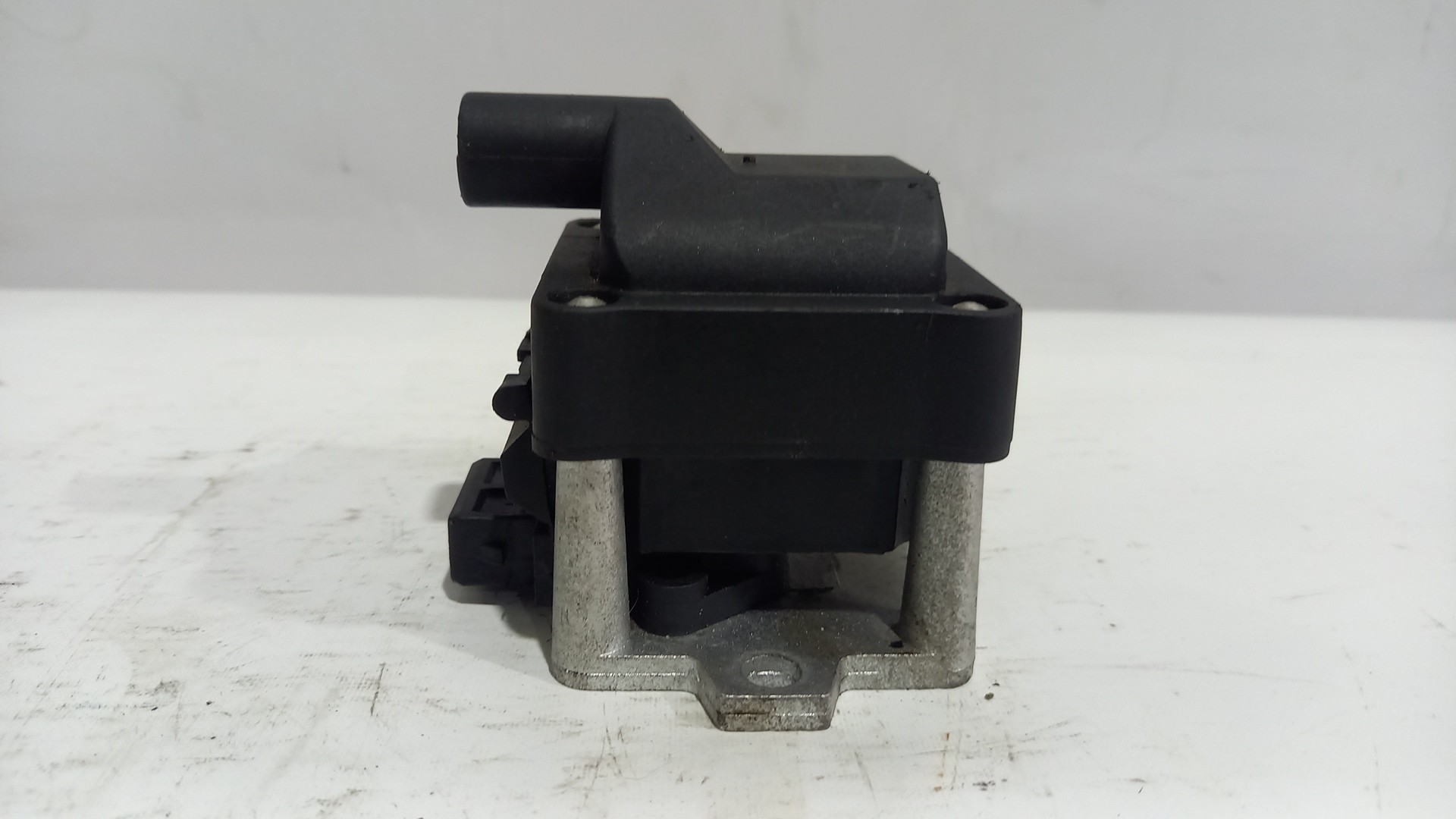 Genérico VOLKSWAGEN POLO (6N1) | 94 - 99 Imagem-1