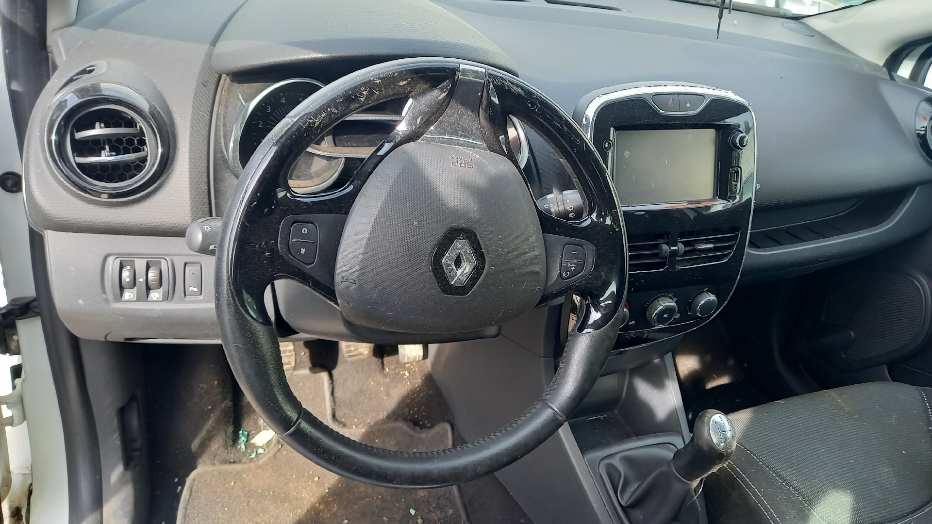 Volante RENAULT CLIO IV Caixa | 14 - 