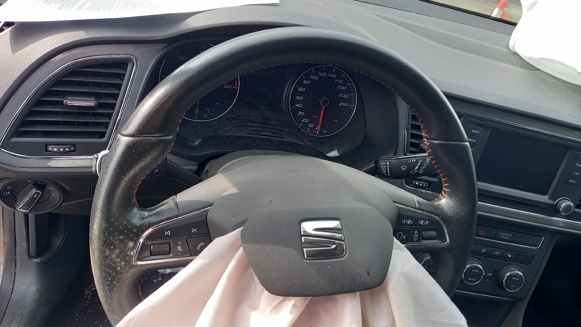 Volante SEAT LEON ST (5F8) | 12 - 