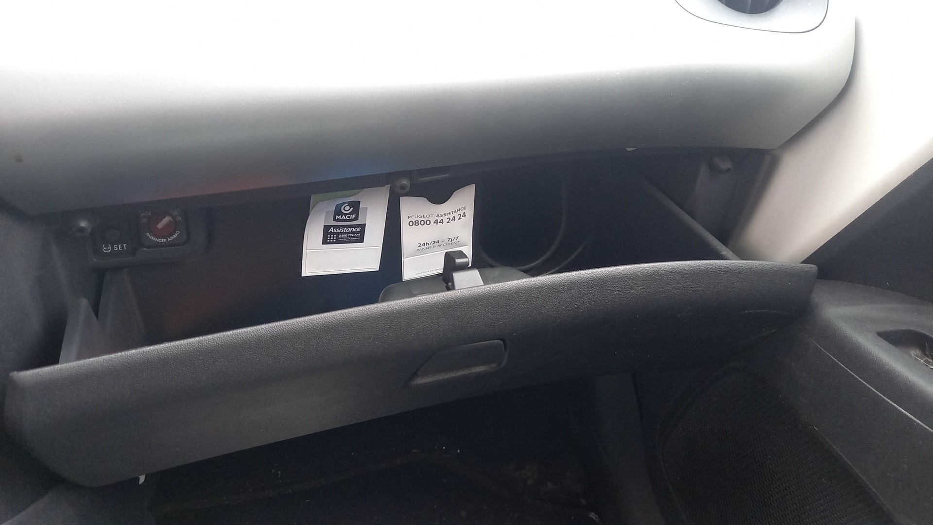 Porta-Luvas PEUGEOT 108 | 14 - 