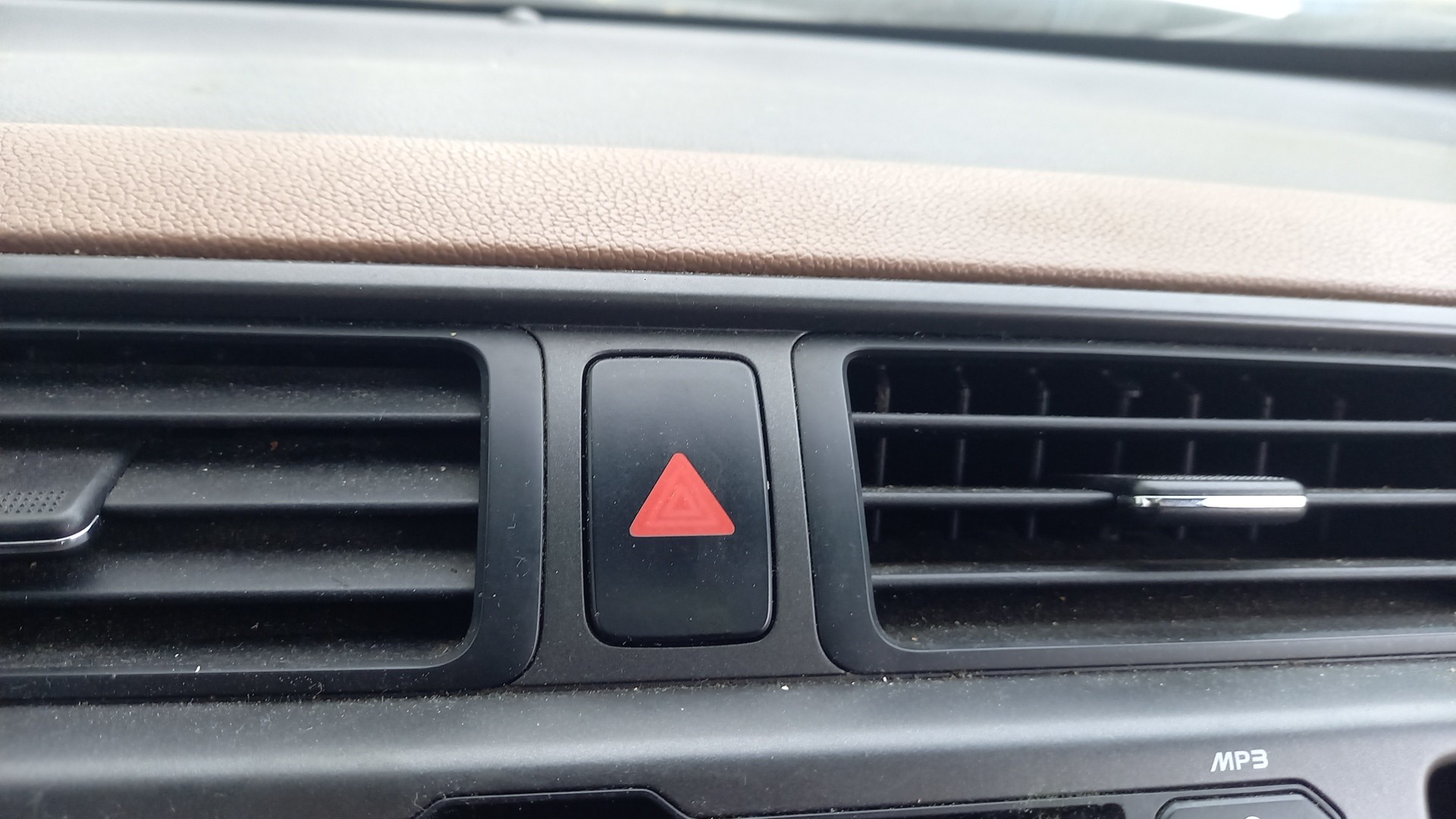 Botão / Interruptor 4 Piscas KIA RIO III (UB) | 11 - 