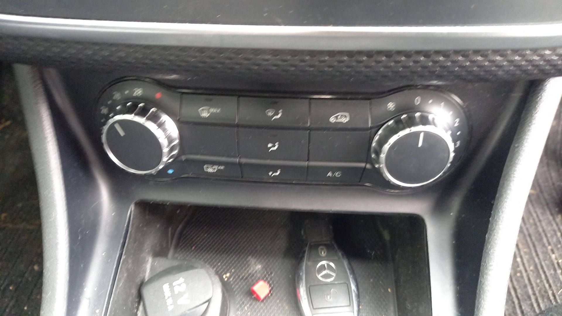 Comando Sofagem MERCEDES-BENZ A-CLASS (W176) | 12 - 18