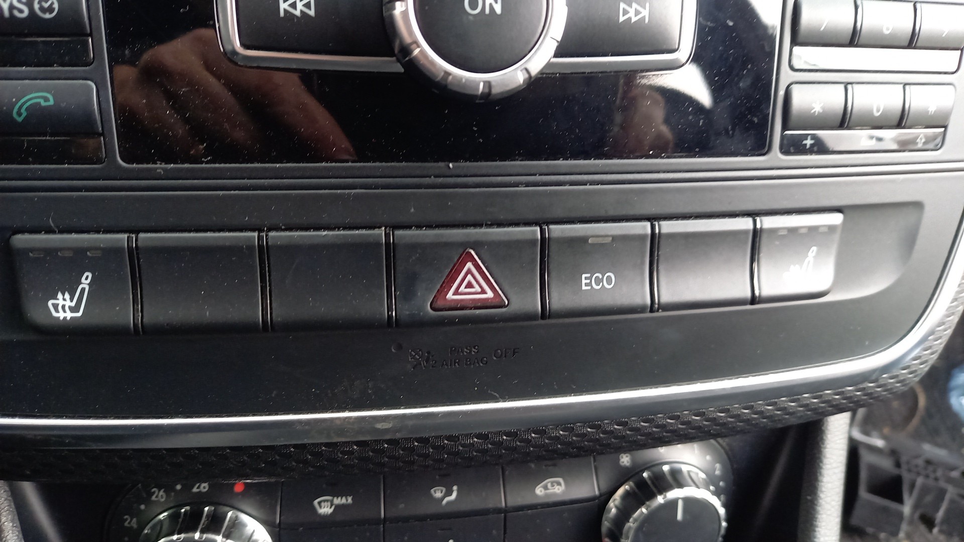 Botão / Interruptor 4 Piscas MERCEDES-BENZ A-CLASS (W176) | 12 - 18