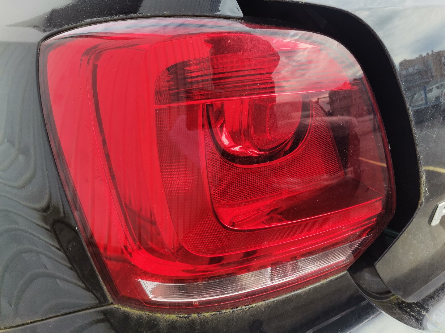 Left Tail Light  VOLKSWAGEN POLO (6R1, 6C1) | 09 - 