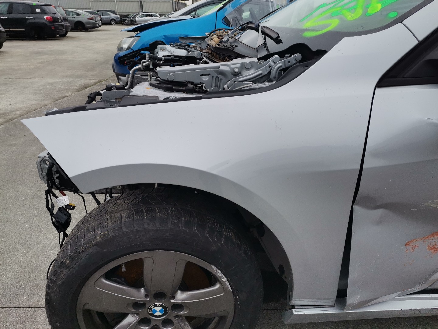 Guarda Lamas Esquerdo BMW 1 (F40) | 19 - 