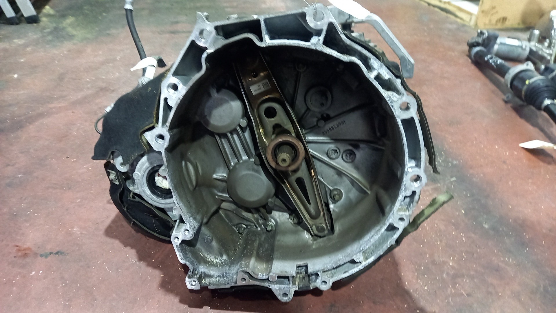 Caja de Cambio BMW 1 (F40) | 19 - 