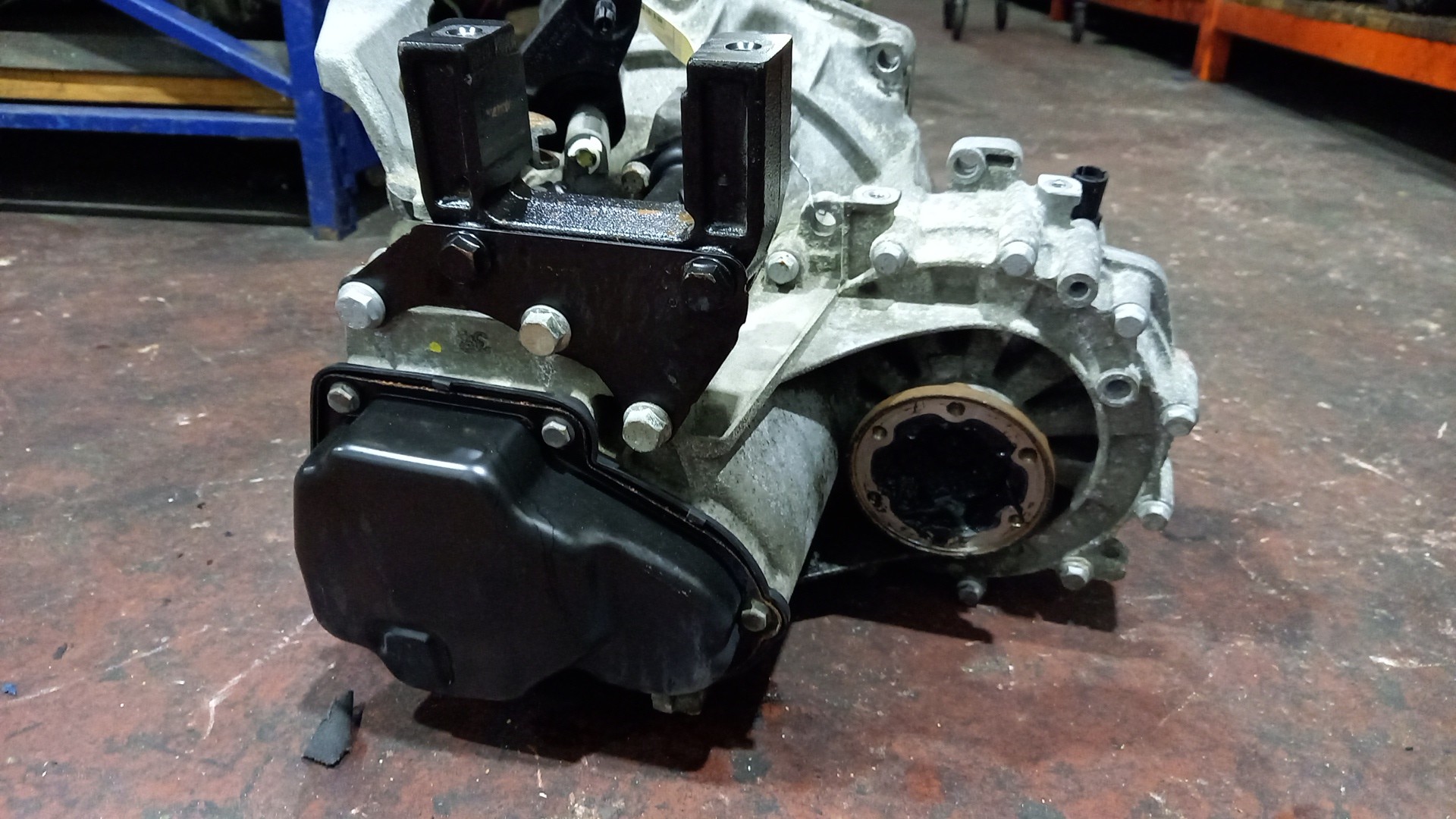 Caixa de Velocidades Manual VOLKSWAGEN POLO (6R1, 6C1) | 09 -  Imagem-3