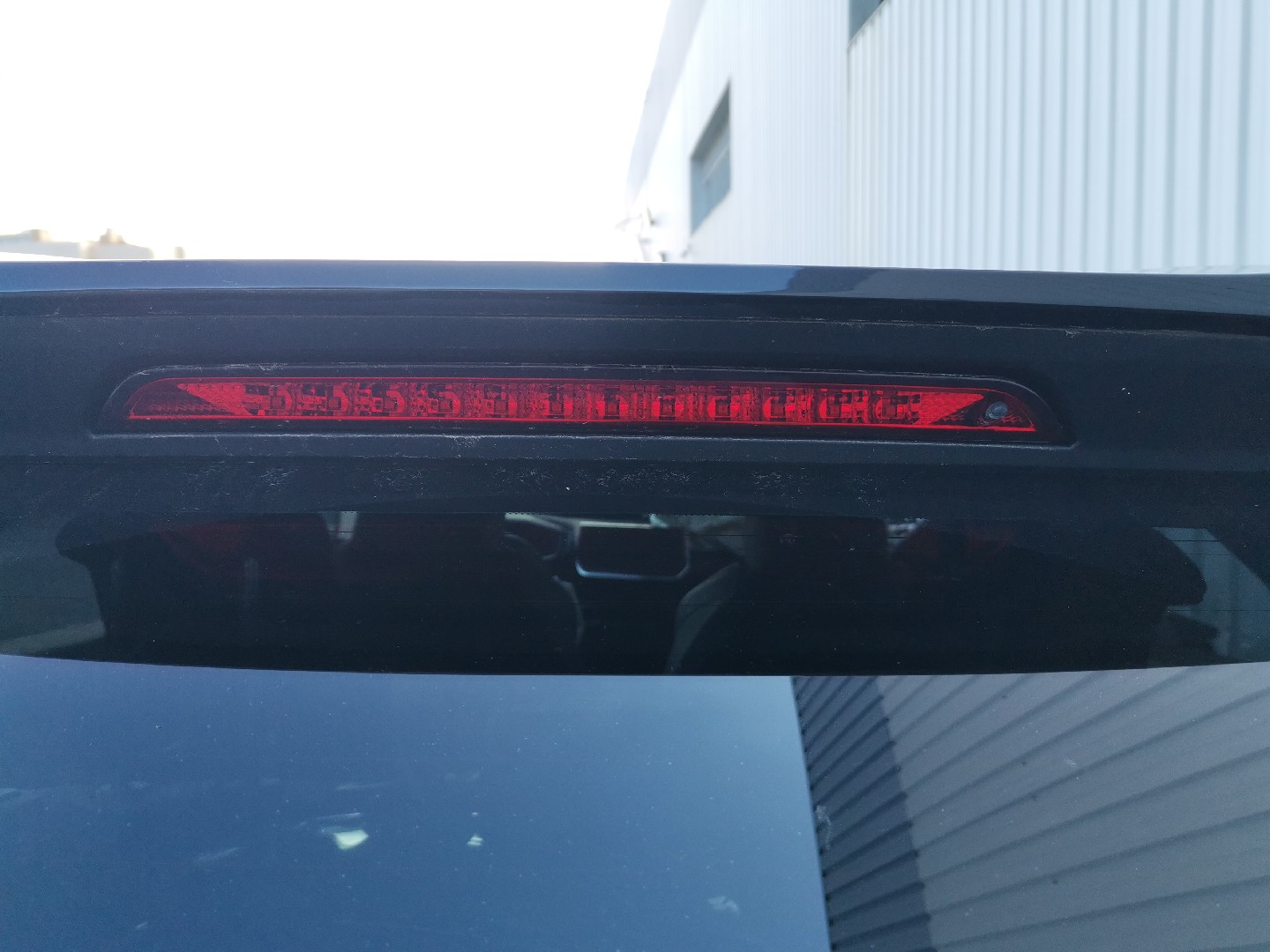 3º Stop PEUGEOT 2008 II (U_) | 19 - 