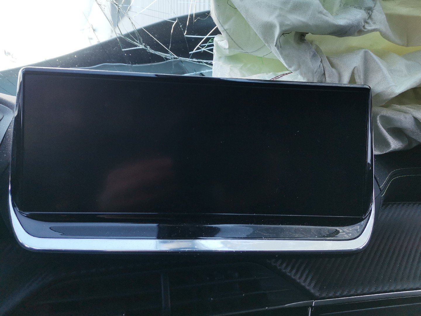 Display PEUGEOT 2008 II (U_) | 19 - 