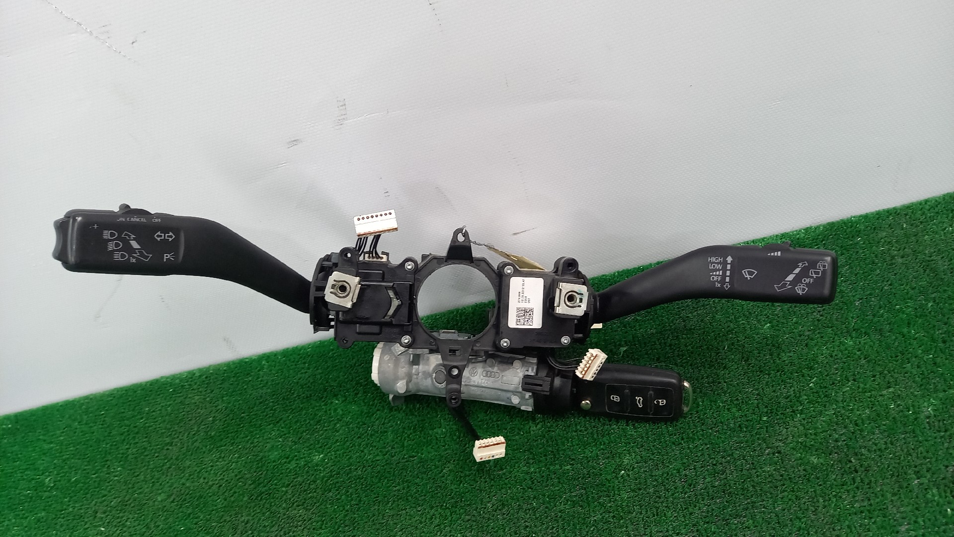 Manetes Luzes/Piscas e Limpa-vidros VOLKSWAGEN SCIROCCO (137, 138) | 08 - 17